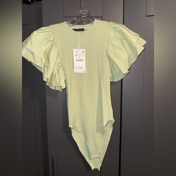 NWT ZARA Ruffle Sleeve Bodysuit Size Medium - Picture 2 of 3